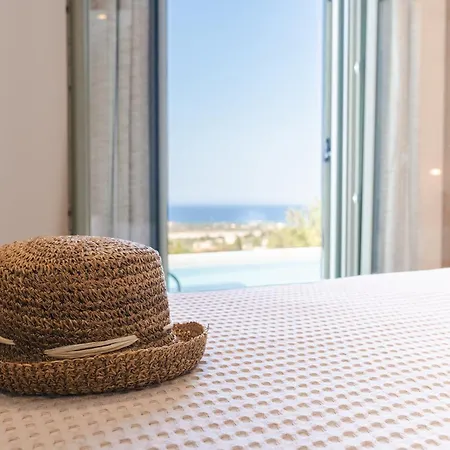 Luxury Artemis Pool, Jacuzzi, Peace & Perfect Sunsets In Kefalonia Villa *
