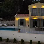 Luxury Artemis Pool, Jacuzzi, Peace & Perfect Sunsets In Kefalonia * Svoronata