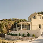 Villa Luxury Artemis Pool, Jacuzzi, Peace & Perfect Sunsets In Kefalonia