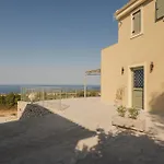 Luxury Artemis Pool, Jacuzzi, Peace & Perfect Sunsets In Kefalonia