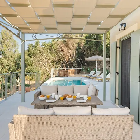 Luxury Artemis Pool, Jacuzzi, Peace & Perfect Sunsets In Kefalonia Вилла