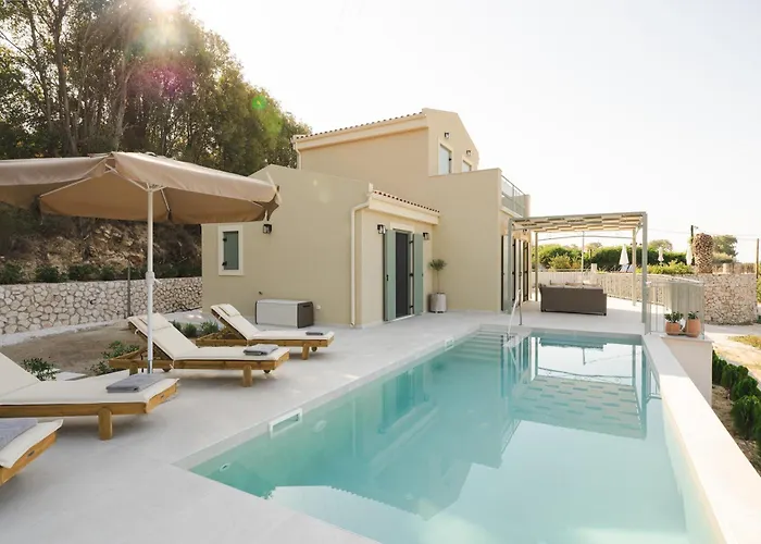 Villa Luxury Artemis Pool, Jacuzzi, Peace & Perfect Sunsets In Kefalonia