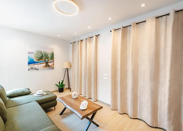 Luxury Artemis Pool, Jacuzzi, Peace & Perfect Sunsets In Kefalonia Villa