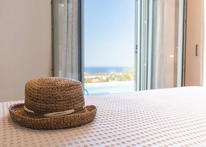 Luxury Artemis Pool, Jacuzzi, Peace & Perfect Sunsets In Kefalonia Villa *